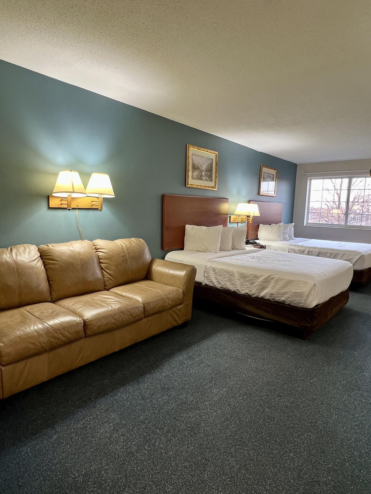 Reston Inn & Suites Spencer Exteriér fotografie